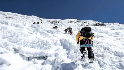  کوهنوردان تهرانی از صعود خودداری کنند