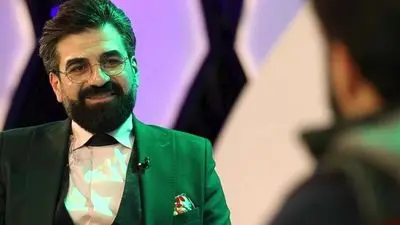 بیوگرافی سروین ضابطیان /  اجرا سینا ساعی با سروین