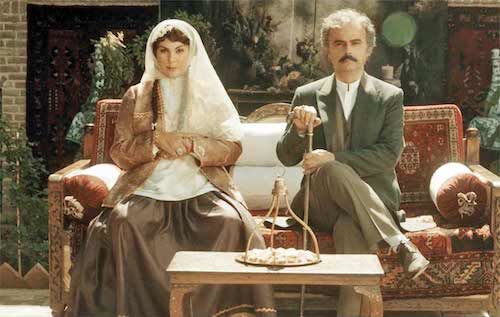 لباسها در بامداد خمار