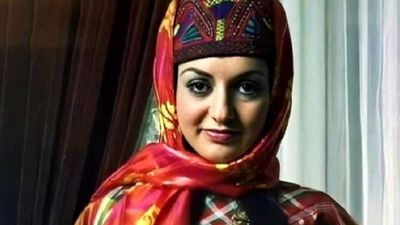سفر به تاریخ؛ عکس منوچهر نوذری، گوگوش، حمیرا و داریوش در یک برنامه رادیویی دهه ۵۰
