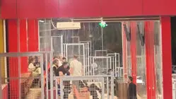  ستاره مغضوب سهراب در جایگاه ویژه؛ حردانی تماشاگر استقلال - پیکان