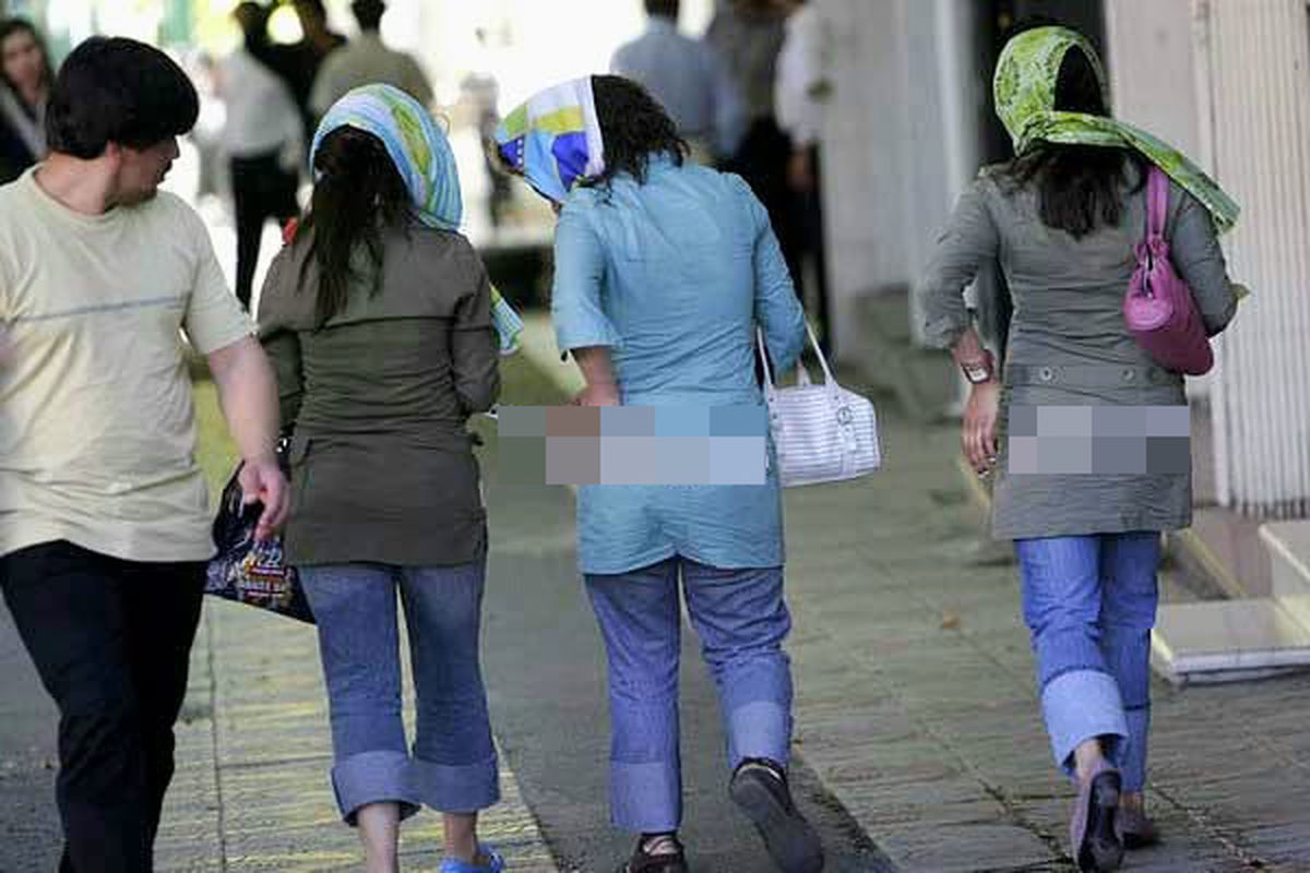 قاب تاریخ| عکسهای دیده نشده از تیپ جوانان دهه هشتادی، هدیه تهرانی، آدمک جیمی کارتر و ظلالسلطان در سنین پیری