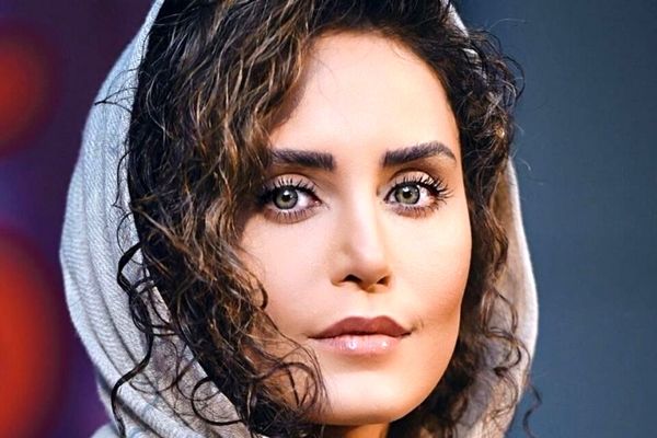 رونمایی الناز شاکردوست از خواهر زیبا و جوانش + عکس 