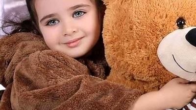 عکس | زیباترین دختر ایرانی، نوه چشم رنگی محمود پاک نیت 