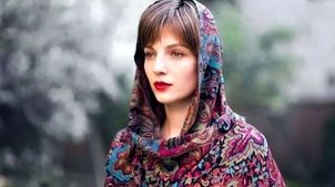 عکس پرتره هالیوودی جذاب از شیرین سریال تاسیان / هرکی ندونه نمیفهمه این خانم بازیگر ایرانیه!