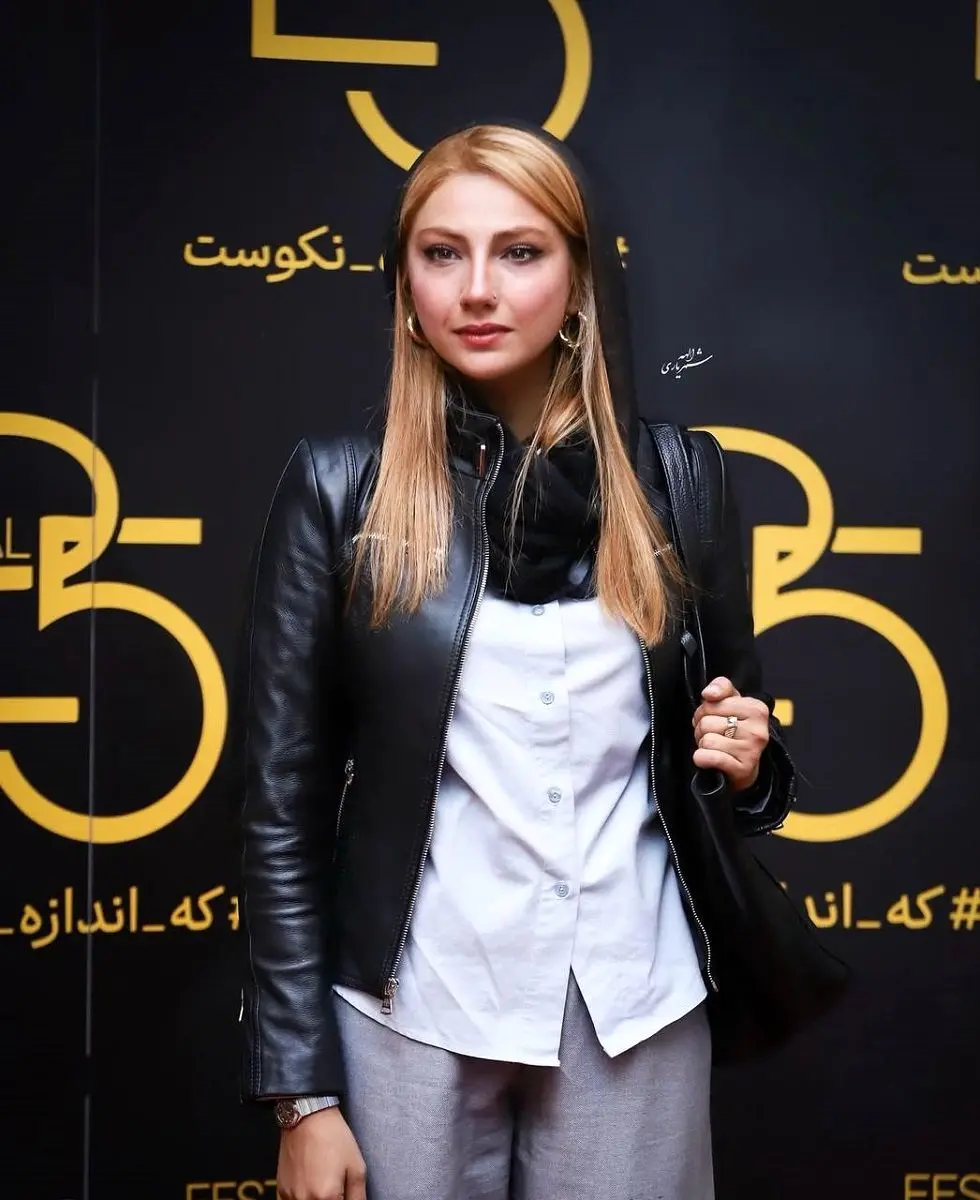 محیا دهقانی در جشنواره 25-1