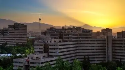 دیده شدن همای سعادت در شهرک اکباتان تهران + عکس