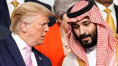 برخورد ناو مکزیکی با پل بروکلین: دو کشته و چندین زخمی