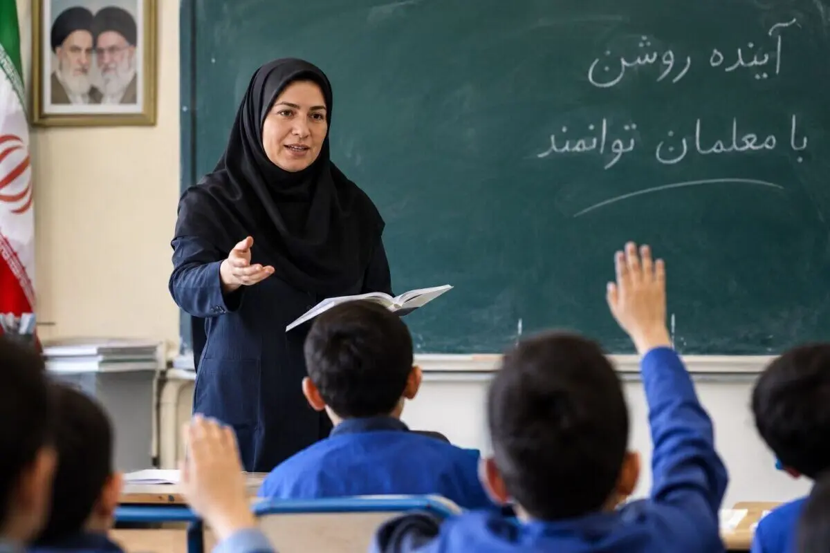 خبر خوش برای معلمان / وزیر آموزش‌وپرورش وعده افزایش حقوق داد