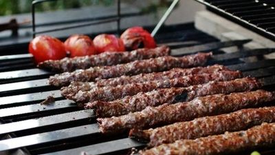 خوشمزه‌ترین غذاهای خیابانی تهران از جوجه تا کوبیده (ببینید)