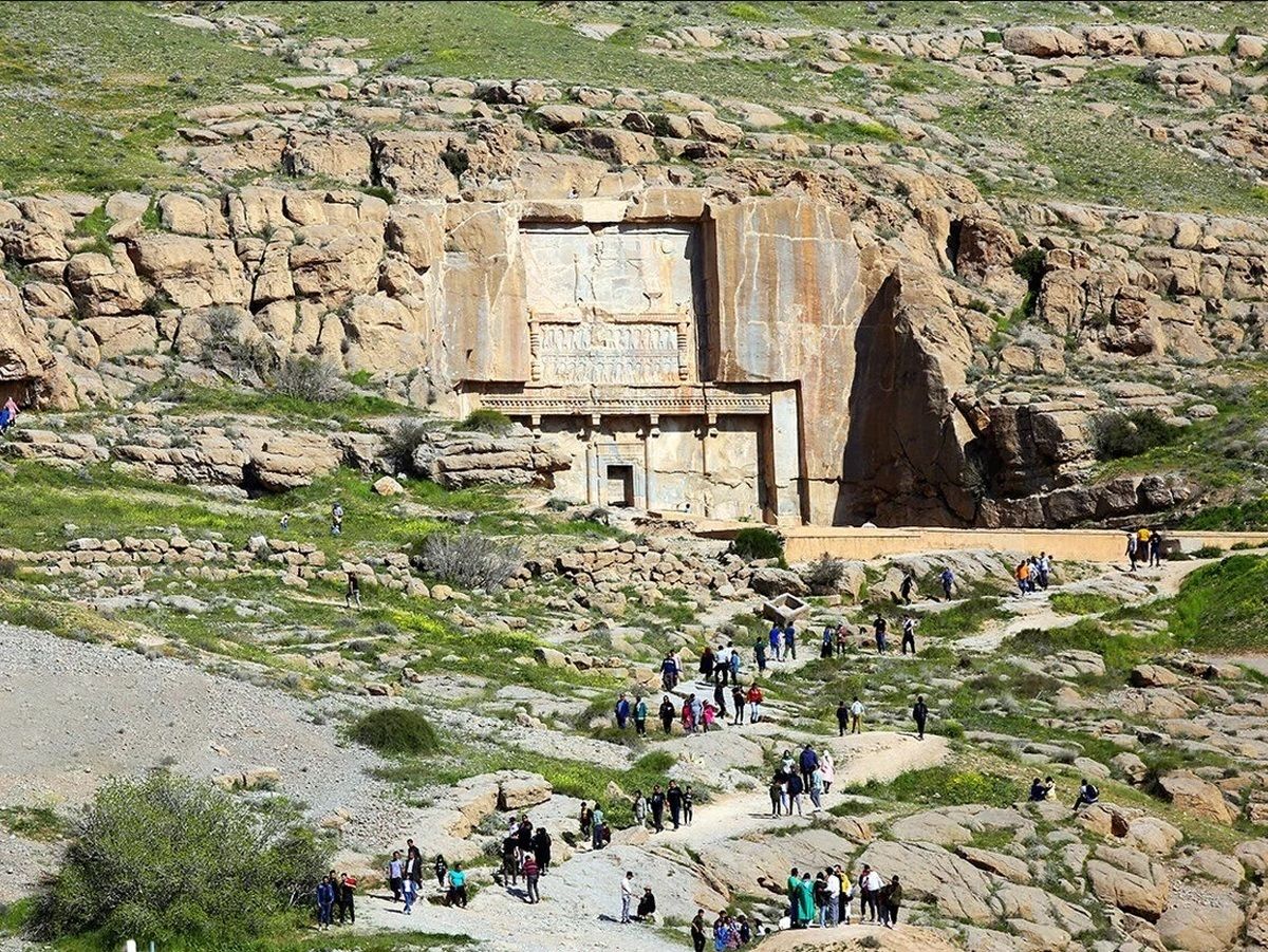 شکایت میراث جهانی تخت‌جمشید از شهرداری مرودشت