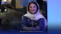 لاله اسکندری و روایت تهران روی کاشی‌های شکسته