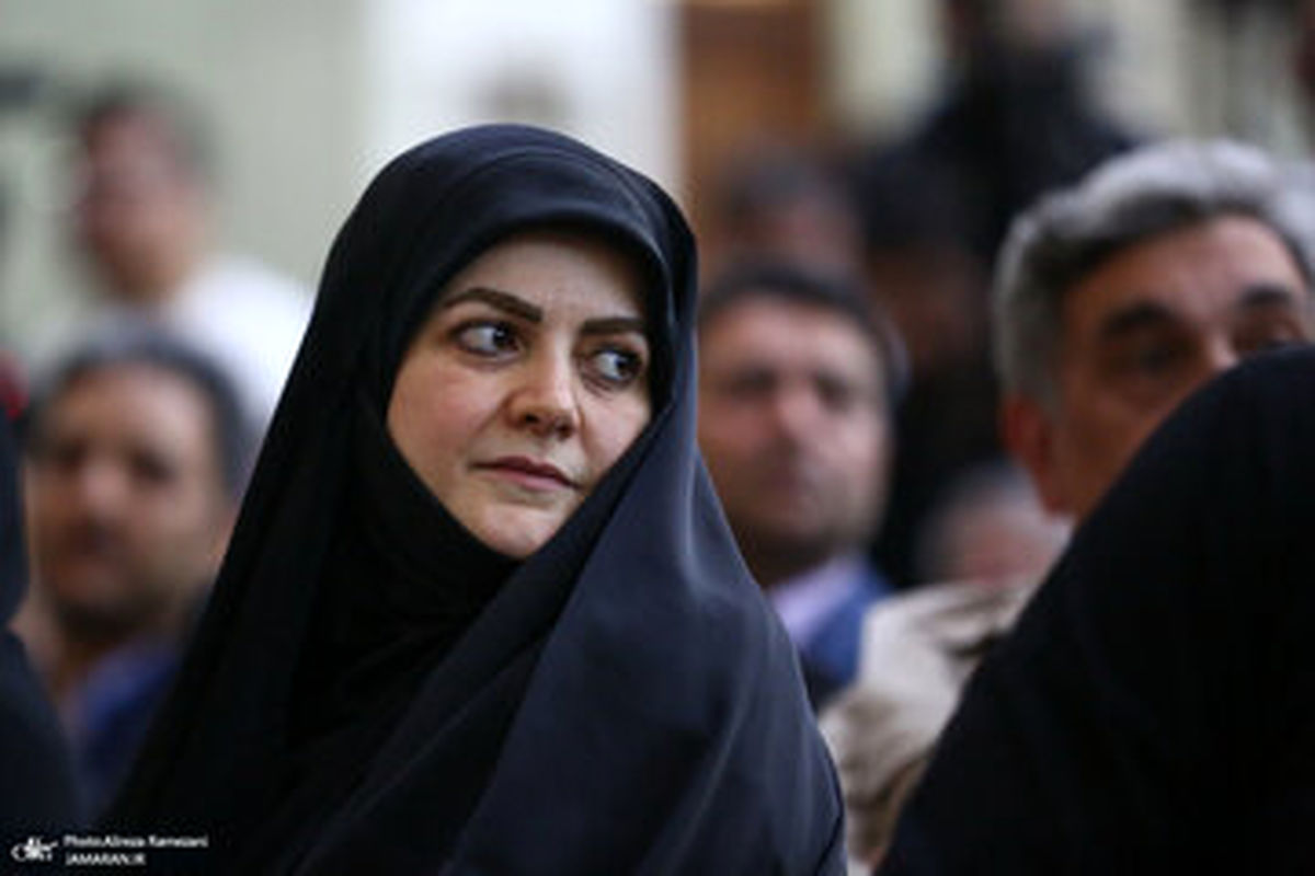 دیدار دختر پزشکیان با خانواده الهه حسین نژاد+ عکس