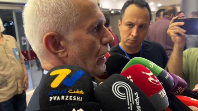 33 میلیارد پاداش برای کشتی‌گیران قهرمان مسابقات جهانی + فیلم