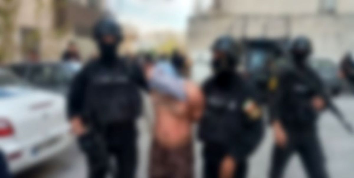 تماشا کنید | لحظه دستگیری سارقان مسلح در پرند