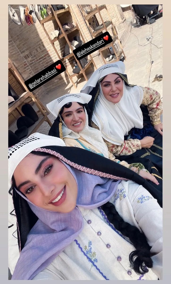 سلفی بازیگران خانم سریال بامداد خمار 2