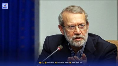 زیباکلام در گفتگو با مجید واشقانی: اولین نفری هستم که لباس نظامی می‌پوشم و به جبهه می‌روم