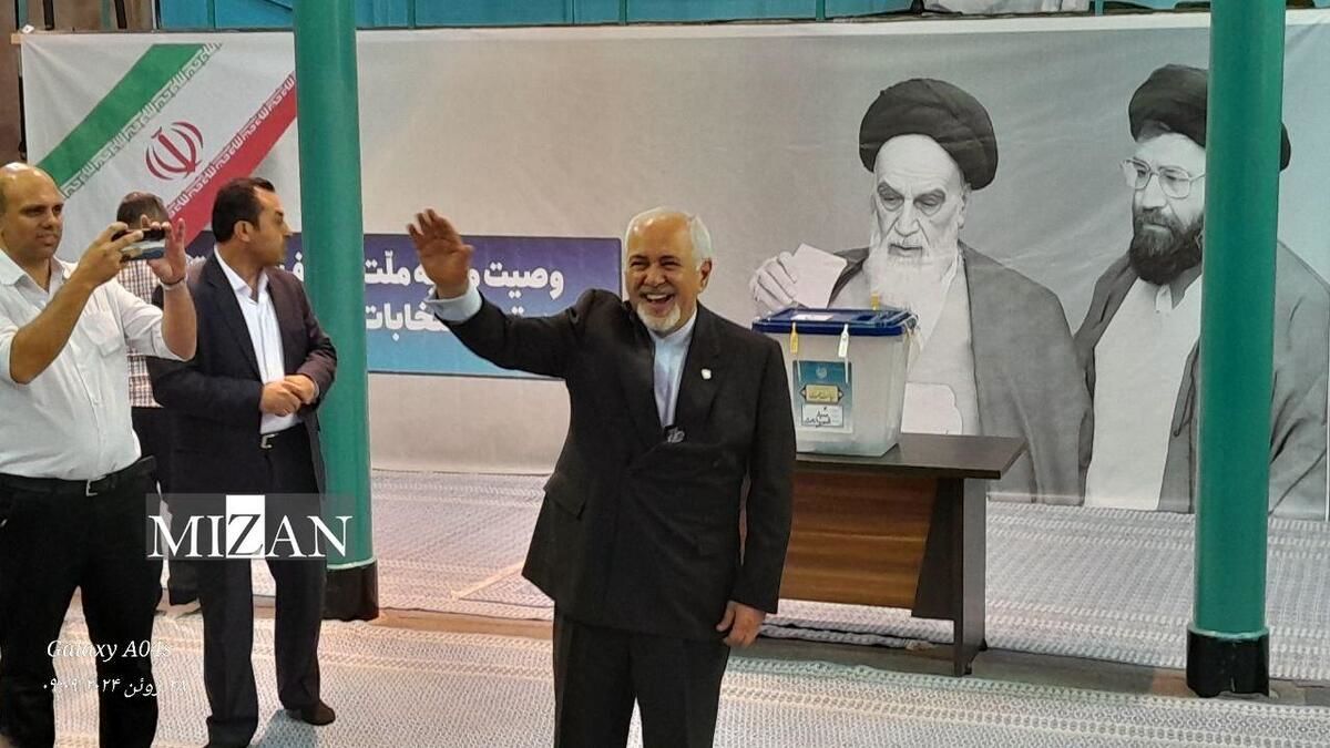 پاسخ محمدجواد ظریف به توهین رئیس ستاد سعید جلیلی به مردم
