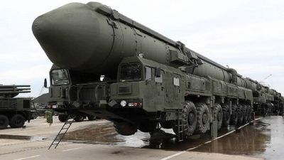 رونمایی از موشک بالستیک با سر جنگی 8 هزار کیلوگرمی + عکس