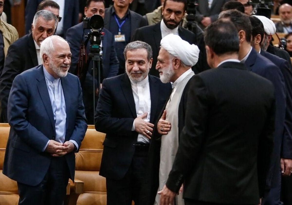 ظریف شایعات استعفا را تایید کرد؛ به توصیه اژهای کنار رفتم