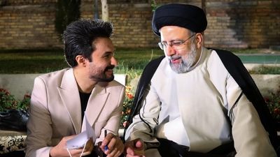 مداحی خاطره انگیز حسین فخری  (ویدئو)
