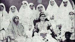 سنگ قبر دختر ناصرالدین‌شاه در بهشت زهرای تهران