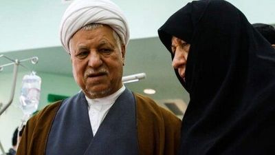 سفر به تاریخ؛ عکس کمتردیده‌شدۀ «هاشمی رفسنجانی» در 19 سالگی؛ سال 1332