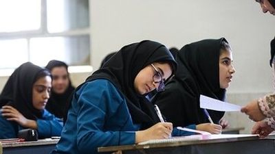 ببینید | گفتگو با دانش‌آموز بامزه بیرجندی بعد از ۱۱ سال