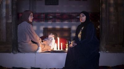صدف اسپهبدی بازیگر فیلم علفزار با استایل جدید در قاب دوربین | چقدر تغییر کرده!
