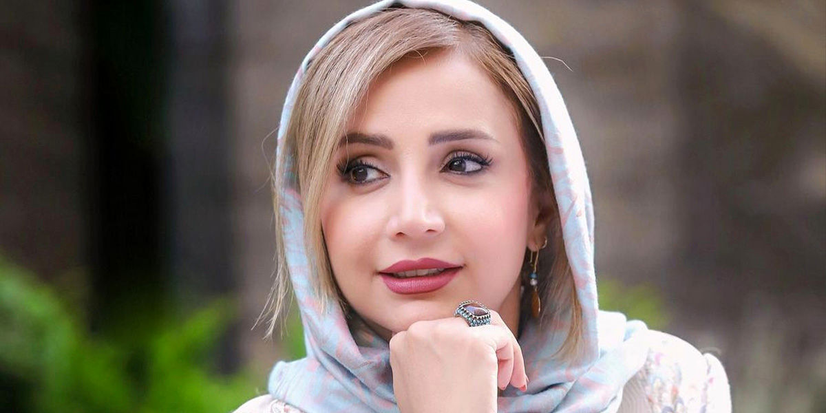 استایل شبنم قلی خانی با مانتوی کتی کوتاه و مجلسی+ عکس