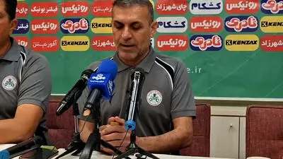 هوادار پرسپولیس: چه کسی پشت خداداد است که هرگز محروم نمی‌شود!