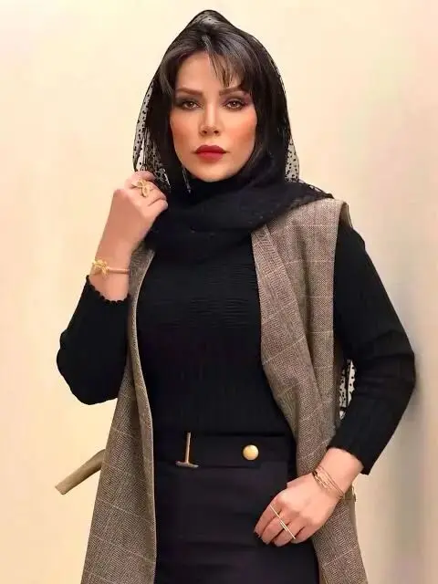 زهرا فراهانی